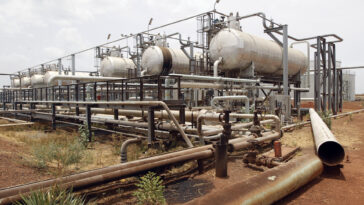 Oil processing in Unity State, South Sudan Photo Wikimedia / VOA