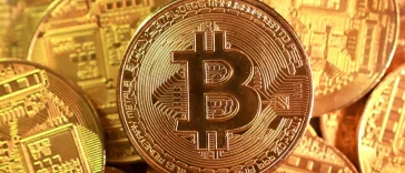 Bitcoin Surges Past $72,000, After Trump Pushes For Clarity Act