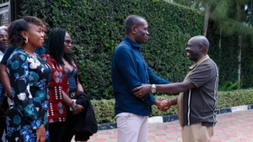 Linda Mwananchi Leader Edwin Sifuna meets DCP leader Rigathi Gachagua in Wamunyoro